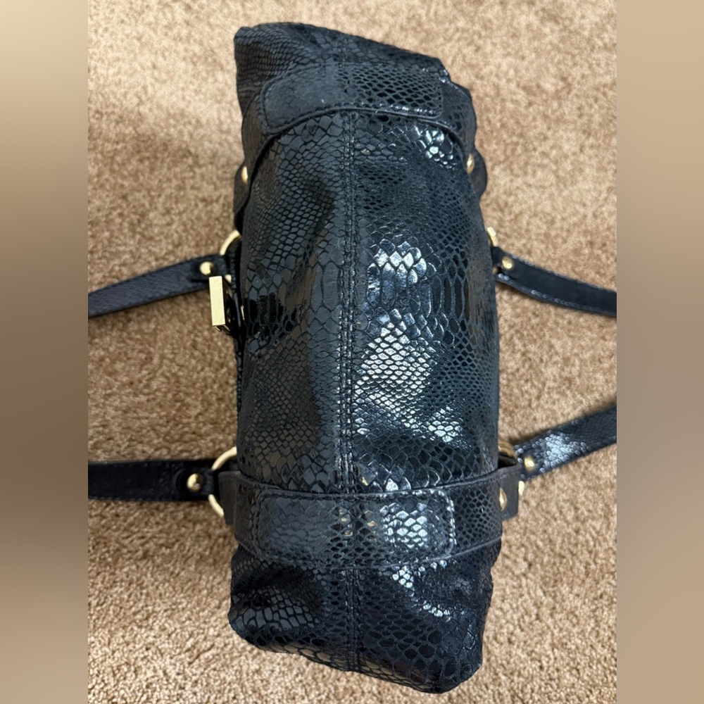 π€Michael Kors Python Handbag - Picture 12 of 13